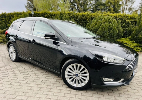 Ford Focus cena 35900 przebieg: 104000, rok produkcji 2015 z Radzymin małe 781